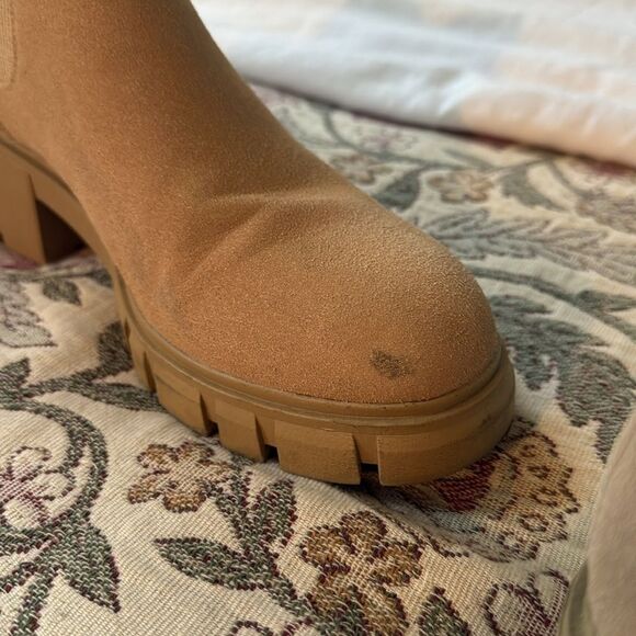 Amazon | Tan Ankle Boots Size 9.5 - Picture 6 of 7